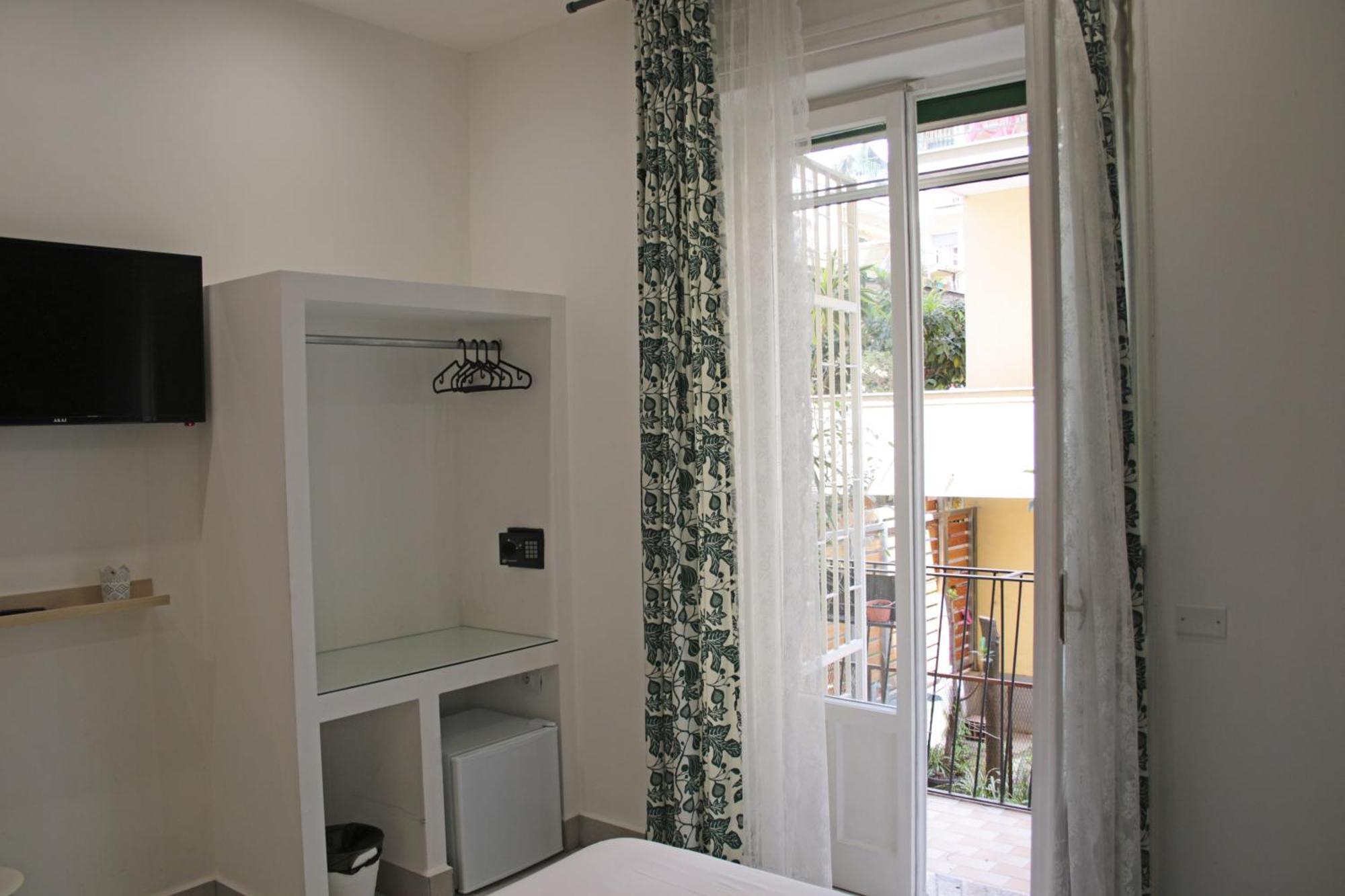 Living Salerno B&B 外观 照片