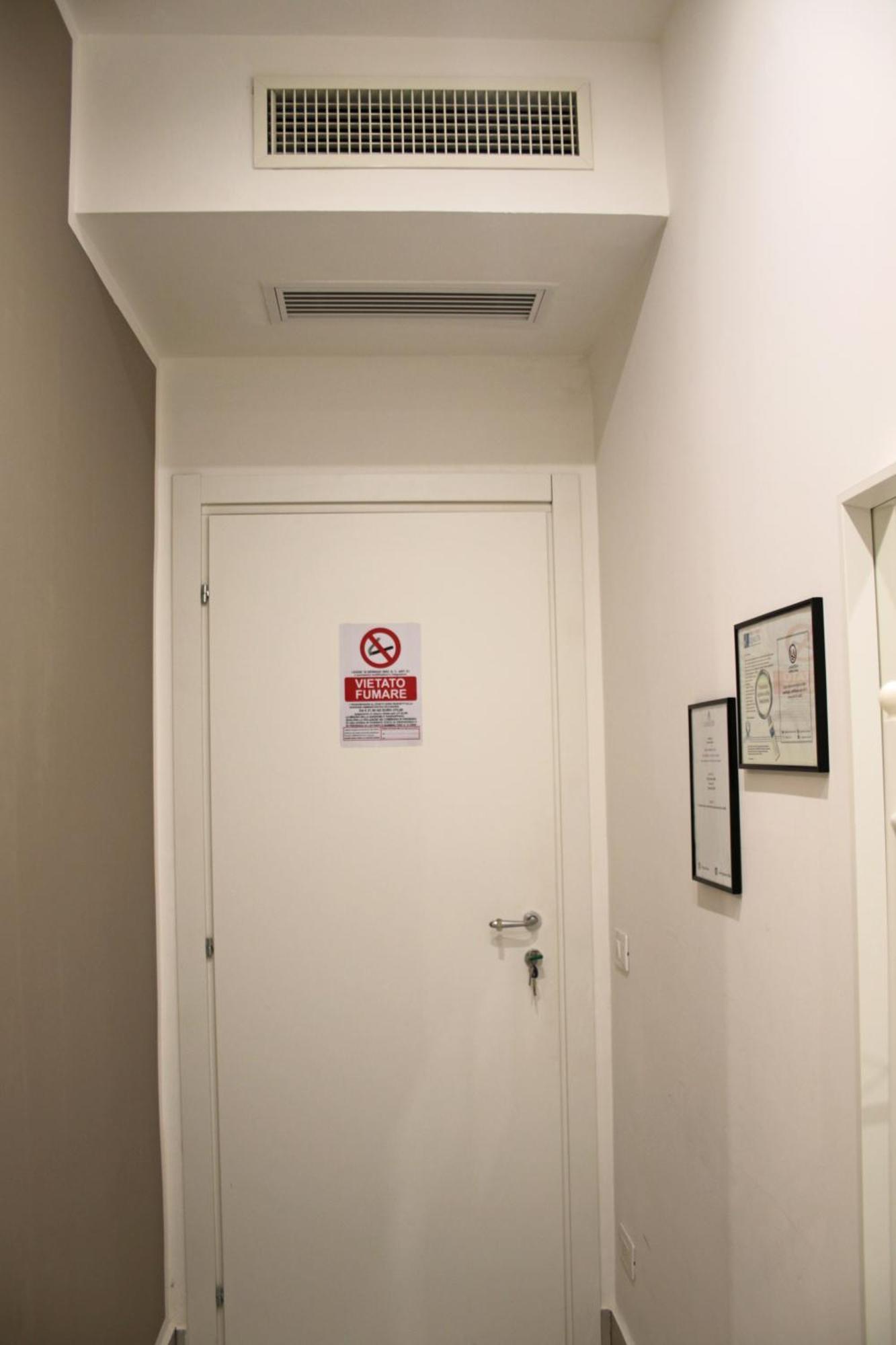 Living Salerno B&B 外观 照片